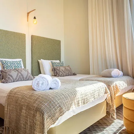 בית נופש Villa Funchal פונשל