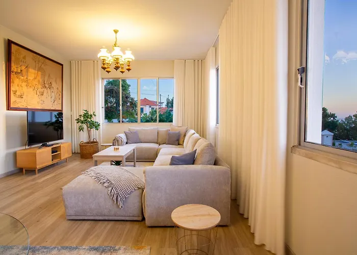 펜션 Villa Funchal 푼샬